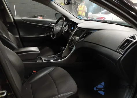 2011 Hyundai Sonata Se z USA, uszkodzony, nr VIN 5NPEC4ACXBH213136